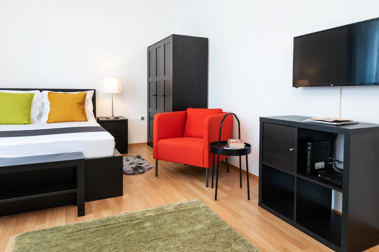 Studio Apartment Financial Park Belgrade Extérieur photo